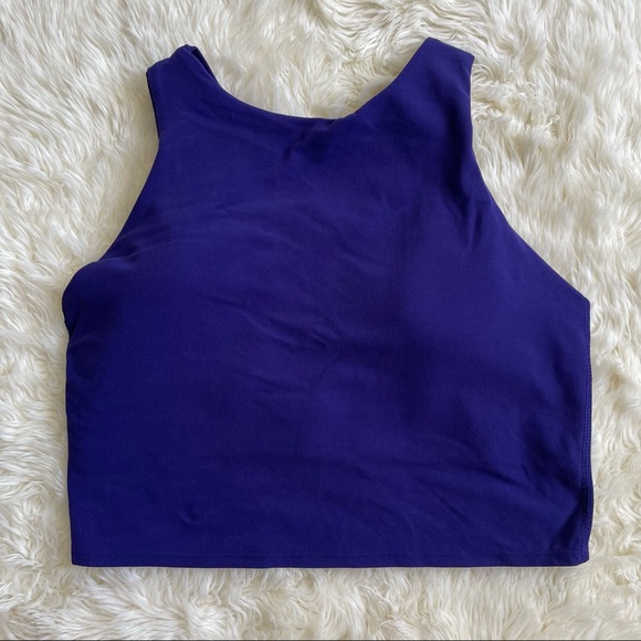 Athleta Conscious Crop D-DD+ in Poseidon Blue - Picture 2 of 11